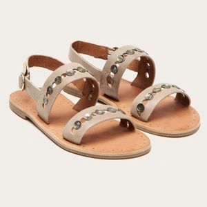 Frye Ally 2 Band Hammered Studded Sandal, Size 6